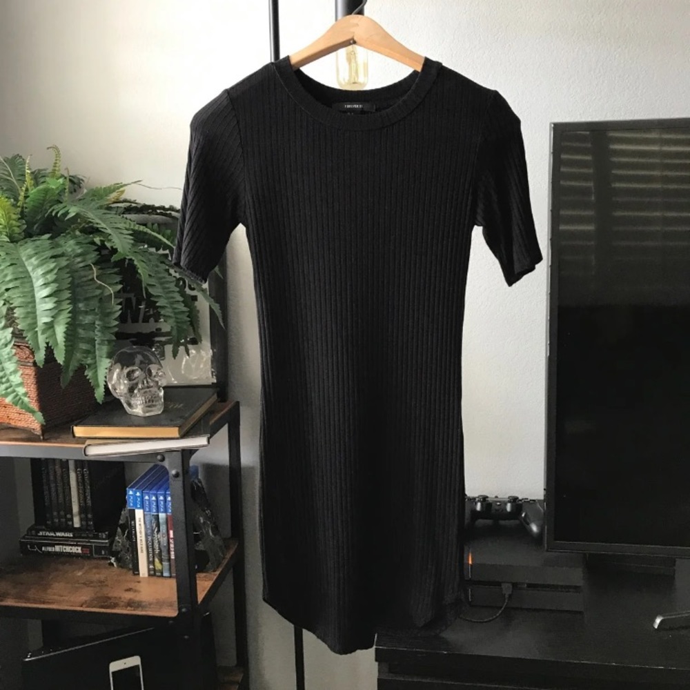Forever 21 Stretch Ribbed Dress Small